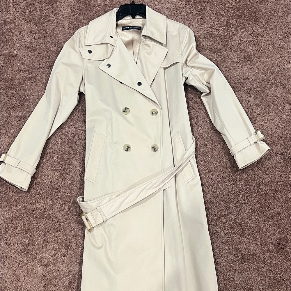 Dana Buchman Classic Cream Trench Coat